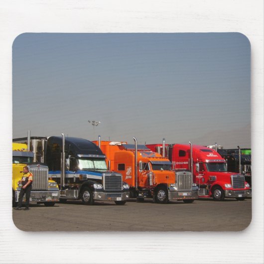 Nascar Car Haulers Mousepad Muismat (Voorkant)