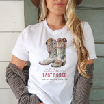 Nashville Laatste Rodeo Boots Bachelorette Party T-shirt<br><div class="desc">Nashville Last Rodeo Boots Bachelorette Party T-shirt is perfect voor je Nash Bash! Schattige bloemenlaarzen accentueren deze vrijgezellenfeestgunst.</div>