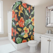 Nasturtium Sinaasappel: Waterverf donker patroon. Douchegordijn (In situ)