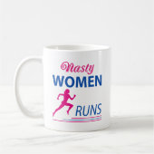 Nasty vrouwen lopen koffiemok (Links)