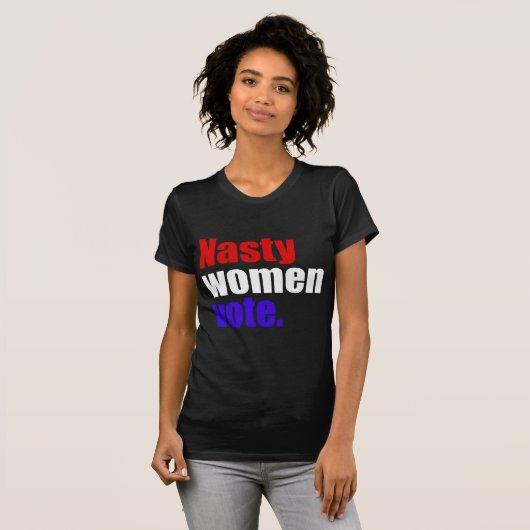 Nasty vrouwen stemmen. Fine Jersey T-shirt (Voorkant volledig)