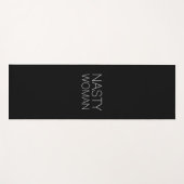 "Nasty Woman" witte letters zwart Yogamat (Voorkant (horizontaal))