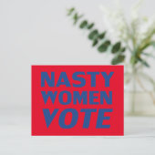 "Nasty Women Vote" blauw rood Briefkaart (Staand voorkant)