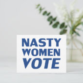 "Nasty Women Vote" blauw wit Briefkaart (Staand voorkant)