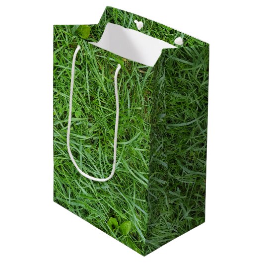 Nat groen gras medium cadeauzakje (Voorkant Gekanteld)