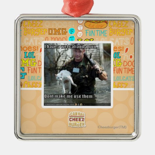 Nat kat en pistool metalen ornament (Voorkant)