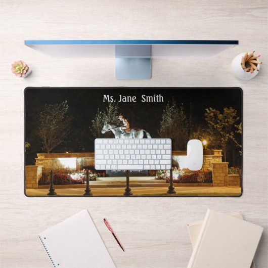 Natie danser paard standbeeld Saratoga Desk Mat (Kantoor 1)