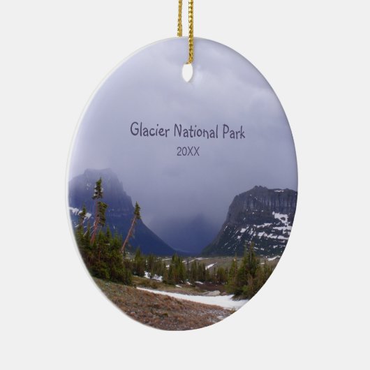 Nationaal Park Blauwe wolken en Alpenbomen Keramisch Ornament (Rechts)