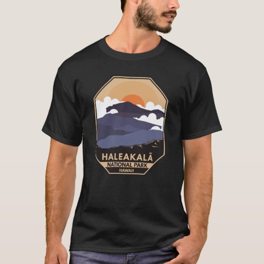 Nationaal park Haleakala Retro Emblem T-shirt (Voorkant)