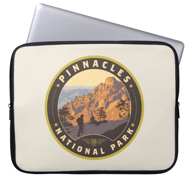 Nationaal park Pinnacles Laptop Sleeve (Voorkant)
