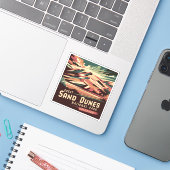 Nationaal park Retro Great Sand Dunes Sticker (Laptop met iPhone)