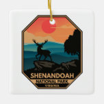 Nationaal Park Shenandoah Deer Minimal Retro Emble Keramisch Ornament<br><div class="desc">Shenandoah-vectorkunstontwerp. De aandrijving van de Veldlijn stelt zijn lengte in werking,  en een groot netwerk van sporen omvat een sectie van het langeafstandsspoor Appalachian.</div>