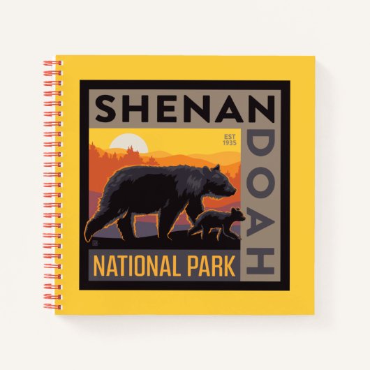 Nationaal park Shenandoah | Mama Beer & welpen Notitieboek (Voorkant)