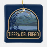 Nationaal park Tierra del Fuego Argentijnse Vintag Keramisch Ornament<br><div class="desc">Tierra Del Fuego Nationaal Park vector kunstontwerp. Het is een nationaal park op het Argentijnse deel van het eiland Tierra del Fuego.</div>