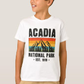 Nationaal park van Acadia,  van Maine Retro T-shirt (Voorkant)