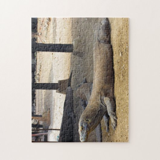 Nationaal Park van de Indonesische Komodo Dragon. Legpuzzel (Verticaal)