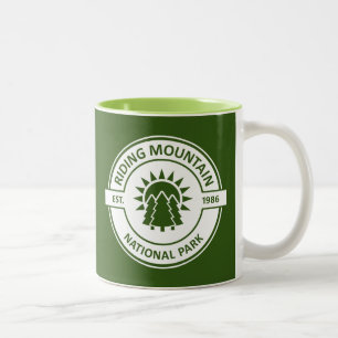 Nationaal park van het berggebied tweekleurige koffiemok