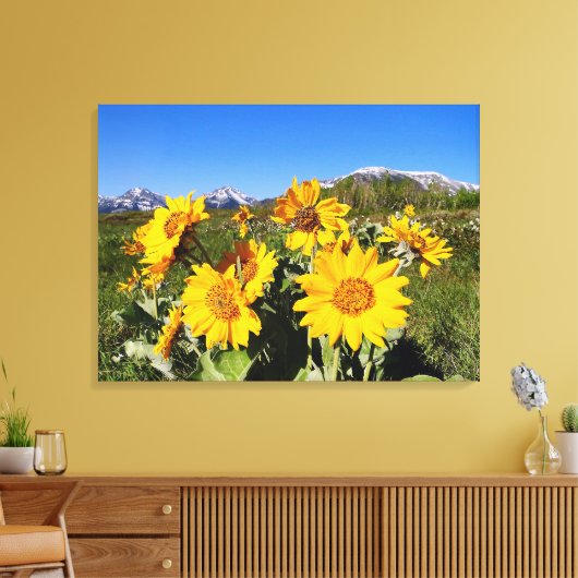 Nationaal park Waterton Lakes Wildbloemen Canvas Afdruk (Insitu (Woonkamer))