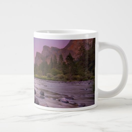 Nationaal park Yosemite in Dusk Grote Koffiekop (Rechts)