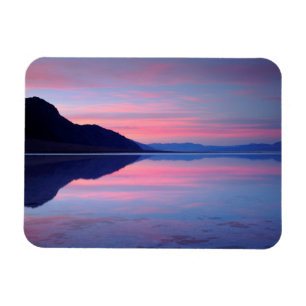 National Park Death Valley. Badwater bij zonsopgan Magneet