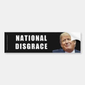 NATIONALE DISGRACE BUMPERSTICKER (Voorkant)