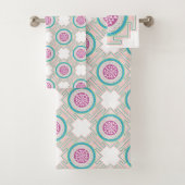 Native American Aztec Pattern Bad Handdoek (Insitu)