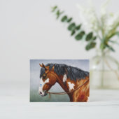 Native American Bay Pinto War Horse Visitekaartje (Staand voorkant)