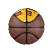 Native American Chief op wilde landschap zonsonder Basketbal (Rechts)