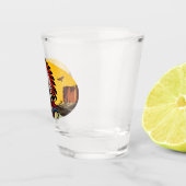 Native American Chief op wilde landschap zonsonder Shot Glas (Rechts)