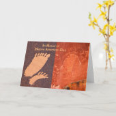 Native American Day Petroglyphs Voeten en figuur Kaart (Gele Bloem)