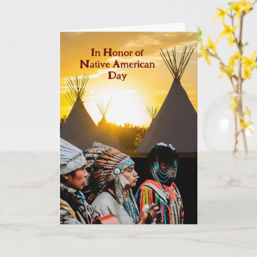 Native American Day Tipis bij zonsondergang Kaart (Gele Bloem)