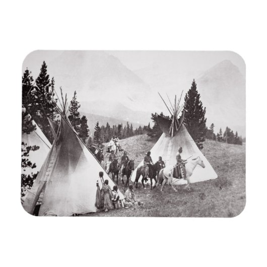 Native American Teepee Camp, Montana, c.1900 (b/w Magneet (Horizontaal)