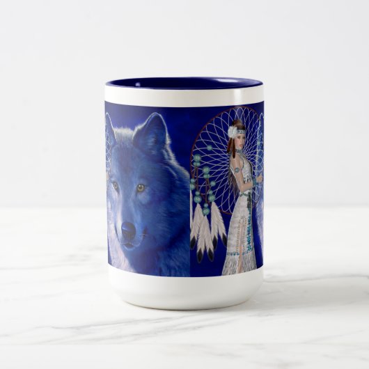 Native American Woman & Blue Wolf Design Tweekleurige Koffiemok (Center)