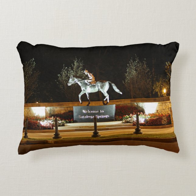 Native Dancer Horse Statue Saratoga Accent Pillow Accent Kussen (Voorkant)
