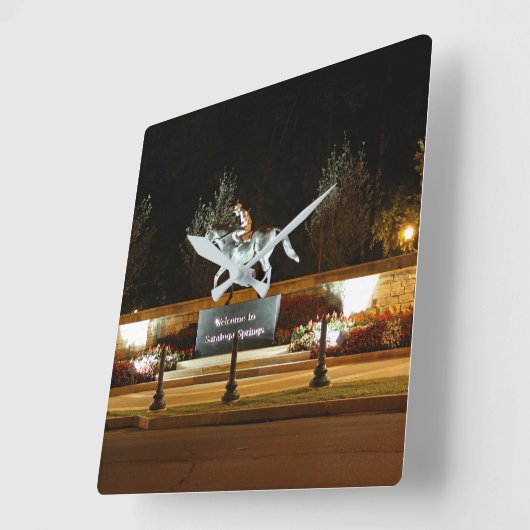 Native Dancer Horse Statue Saratoga Wall Clock Vierkante Klok (Hoek)