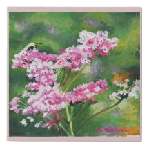 Native Flowers en bee op een gesneden doek