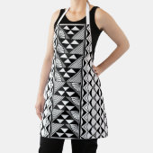 Native zon en regen in grijs schort (Insitu)