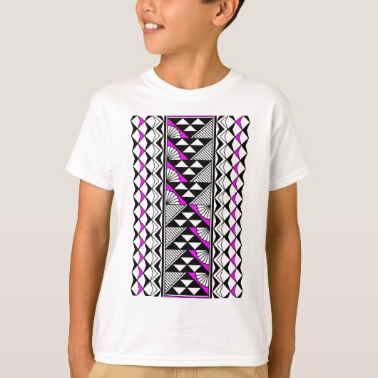 Native zon en regen in roze t-shirt (Voorkant)