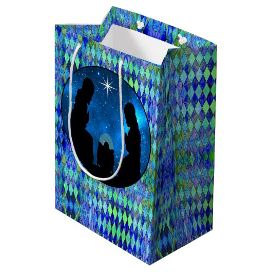 Nativity Medium Cadeauzakje (Achterkant Gekanteld)