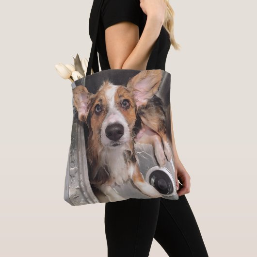 Natte Baby Corgi Puppy Tote Bag (Dichtbij)