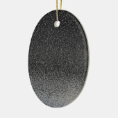 Natte zwarte asfaltachtergrond keramisch ornament (Links)