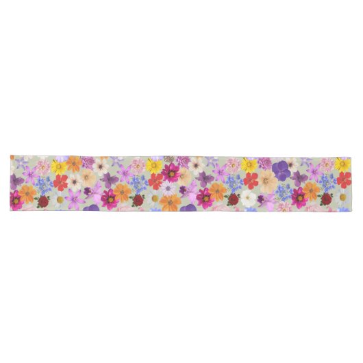 Natural Bloom: Floral Pattern Table Runner Lange Tafelloper (Horizontaal)