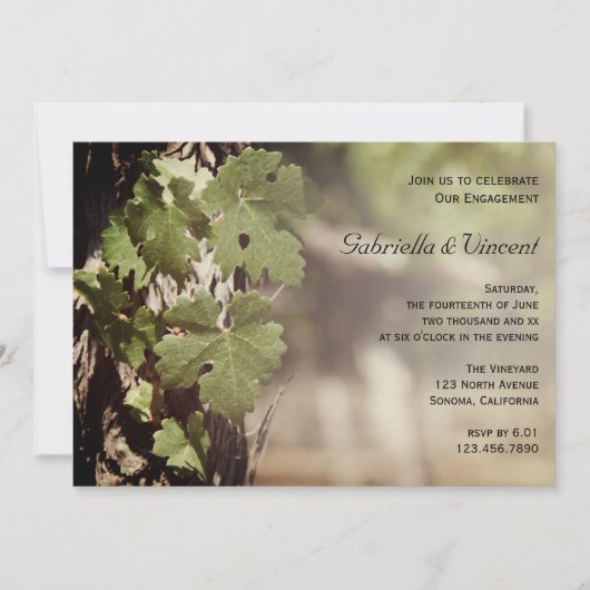 Natural Grape Leaves Vineyard Engagement Party Kaart (Voorkant)