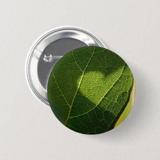 Natural Heart on Green Leaf Ronde Button 5,7 Cm (Voorkant /achterkant)