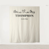 Natural White | Mr and Mrs Elegant Simple Backdrop Wandkleed (Voorkant)