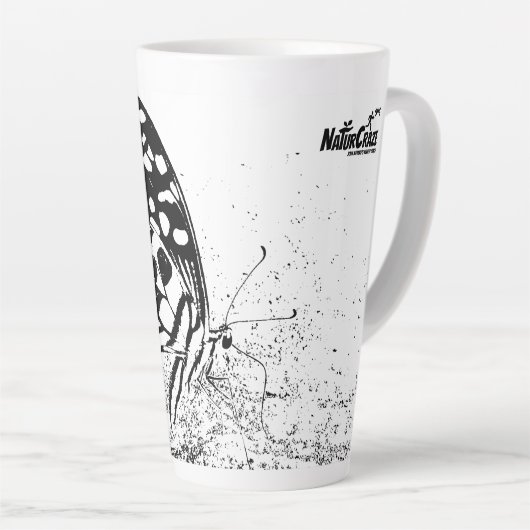 NaturCraze Zwart-wit Butterfly Latte Mok (Rechterhoek)