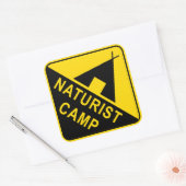 Naturistisch kamp, kampeerteken vierkante sticker (Envelop)