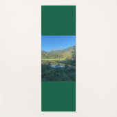 Natuur-geïnspireerde yogamat met groene achtergron (Voorkant)