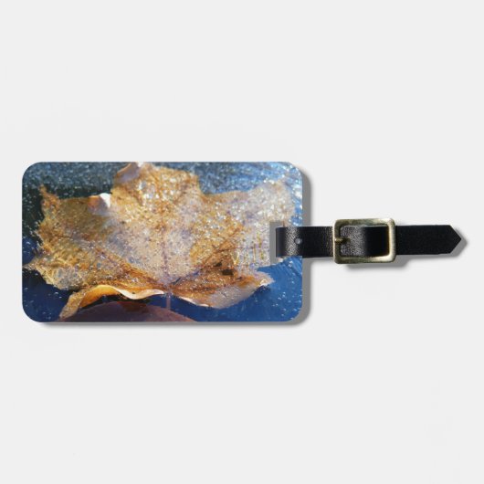 Natuur gele leder in de herfst, bevroren bagagelabel (Voorkant horizontaal)