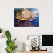 Natuur gele leder in de herfst, bevroren poster (Thuiskantoor)